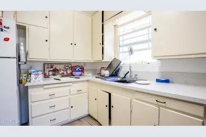 605 Lincoln Avenue, Bakersfield, CA 93308 - Photo 13