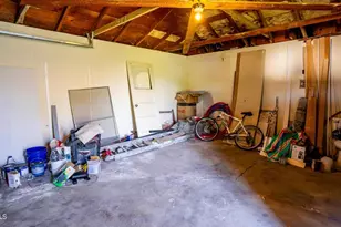 605 Lincoln Ave, Bakersfield, CA 93308 - Photo 27