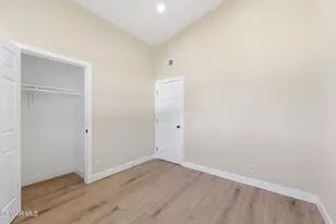 886 Yorkshire Ave, Thousand Oaks, CA 91360 - Photo 21