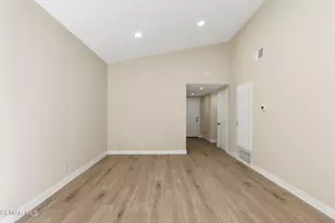 886 Yorkshire Ave, Thousand Oaks, CA 91360 - Photo 5