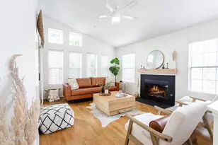 1231 Lost Point Ln, Oxnard, CA 93030 - Photo 1