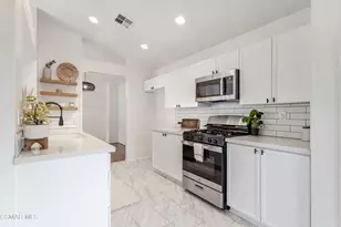 1231 Lost Point Ln, Oxnard, CA 93030 - Photo 9