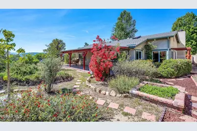 6652 Smoke Tree Avenue, Oak Park, CA 91377 - Photo 19