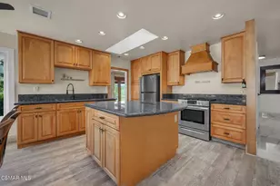 6652 Smoke Tree Ave, Oak Park, CA 91377 - Photo 9