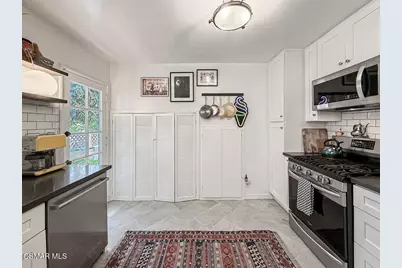 1528 Yale Street #3, Santa Monica, CA 90404 - Photo 13