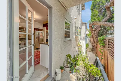 1528 Yale Street #3, Santa Monica, CA 90404 - Photo 27