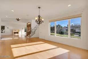 7111 Los Coyotes Pl, Camarillo, CA 93012 - Photo 9