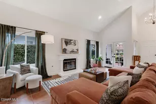 12208 Cherry Grove St, Moorpark, CA 93021 - Photo 13