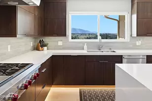 2103 Valleyfield Ave, Thousand Oaks, CA 91360 - Photo 21