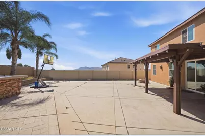 7022 Almandine Way, Jurupa, CA 92509 - Photo 27