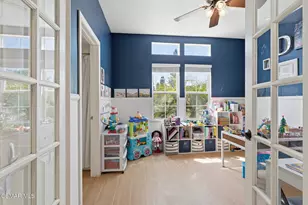 947 Meadowlark Dr, Fillmore, CA 93015 - Photo 17