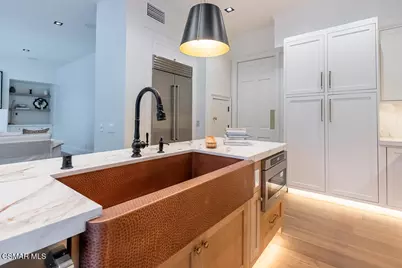 2313 Heatherbank Court, Thousand Oaks, CA 91361 - Photo 3