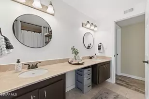 1837 Marcella St, Simi Valley, CA 93065 - Photo 43