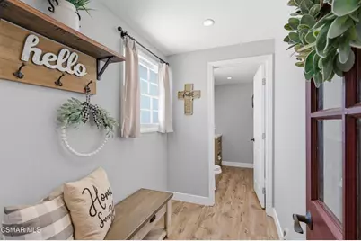 1837 Marcella Street, Simi Valley, CA 93065 - Photo 27