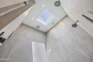 951 Ranch House Rd, Westlake Village, CA 91361 - Photo 39