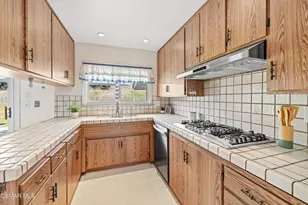 4477 Hempstead St, Simi Valley, CA 93063 - Photo 9