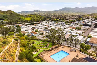 141 La Fortuna, Newbury Park, CA 91320 - Photo 35