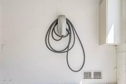 9245 Woodman Avenue #7, Arleta, CA 91331 - Photo 33