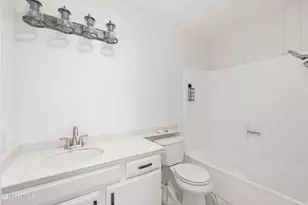 2050 Cheam Ave, Simi Valley, CA 93063 - Photo 17