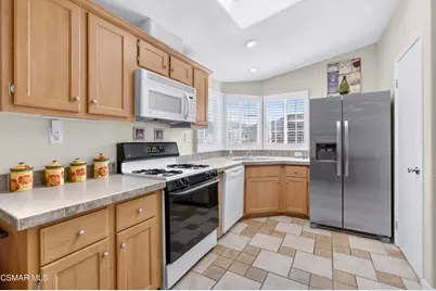 195 Tierra Rejada Road #60, Simi Valley, CA 93065 - Photo 9