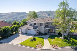 11300 Highridge Ct, Camarillo, CA 93012 - Photo 1