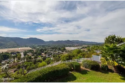 11300 Highridge Court, Camarillo, CA 93012 - Photo 43