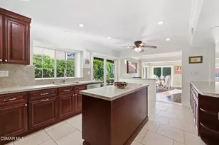 939 Ranch House Rd, Westlake Village, CA 91361 - Photo 11