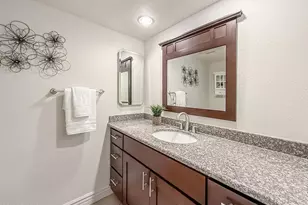 3195 N Geronimo Ave, Simi Valley, CA 93063 - Photo 23