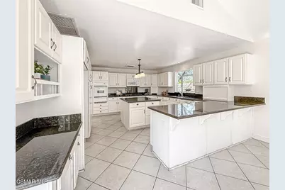 3195 N Geronimo Avenue, Simi Valley, CA 93063 - Photo 9