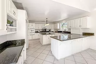 3195 N Geronimo Ave, Simi Valley, CA 93063 - Photo 9