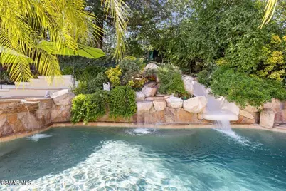 24587 Lola Lane, Newhall, CA 91321 - Photo 3