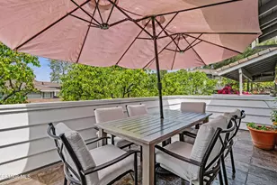 1447 N View Dr, Westlake Village, CA 91362 - Photo 35