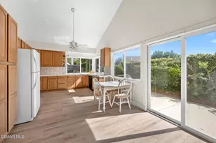 758 Silver Cloud St, Thousand Oaks, CA 91360 - Photo 5