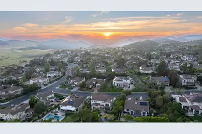 1056 Via Impresso, Newbury Park, CA 91320 - Photo 57