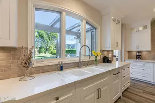 1056 Via Impresso, Newbury Park, CA 91320 - Photo 9