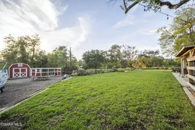 8075 Fruitvale Avenue, Moorpark, CA 93021 - Photo 43