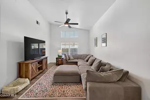 21827 Heliotrope Ln, Wildomar, CA 92595 - Photo 5