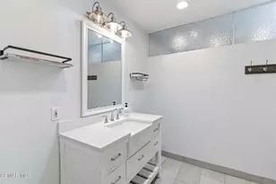 1881 Wellesley Dr, Thousand Oaks, CA 91360 - Photo 31