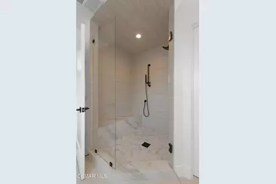 32164 Beachlake Lane, Westlake Village, CA 91361 - Photo 11