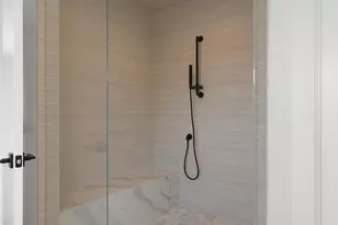 32164 Beachlake Ln, Westlake Village, CA 91361 - Photo 13