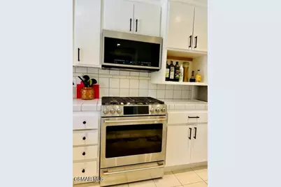 797 Boxthorn Avenue, Newbury Park, CA 91320 - Photo 9