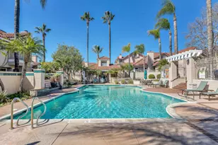 645 Ivywood Ln, Simi Valley, CA 93065 - Photo 47