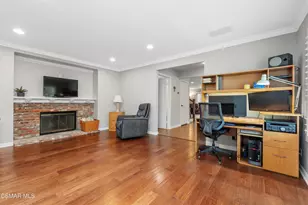 30130 Leticia Ct, Agoura Hills, CA 91301 - Photo 15
