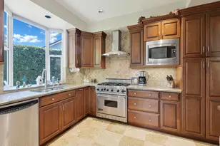 3046 Shadow Mesa Cir, Thousand Oaks, CA 91360 - Photo 13