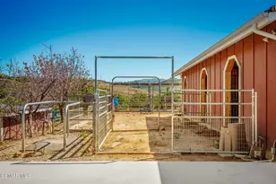 15645 LaPeyre Rd, Moorpark, CA 93021 - Photo 59