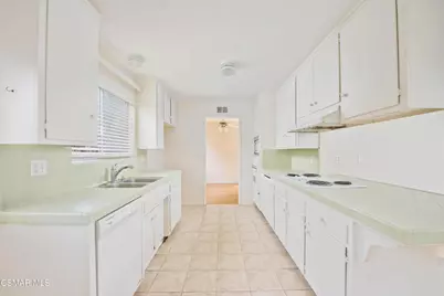 1944 Hayden Street, Camarillo, CA 93010 - Photo 7