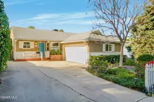 4717 Santa Lucia Dr, Woodland Hills, CA 91364 - Photo 37