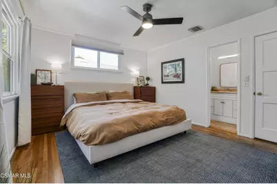 4717 Santa Lucia Drive, Woodland Hills, CA 91364 - Photo 21