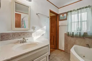 558 E Hemlock St, Oxnard, CA 93033 - Photo 9