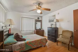 558 E Hemlock St, Oxnard, CA 93033 - Photo 7